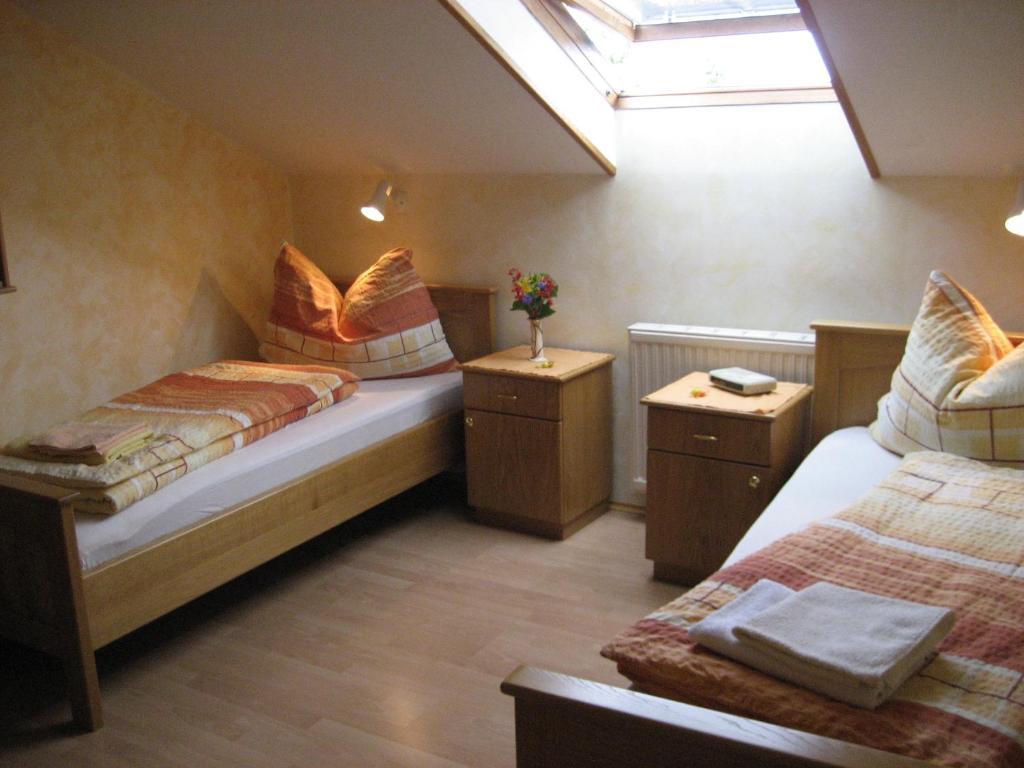 Gastehaus Zieserl Deutsch Kaltenbrunn Room photo